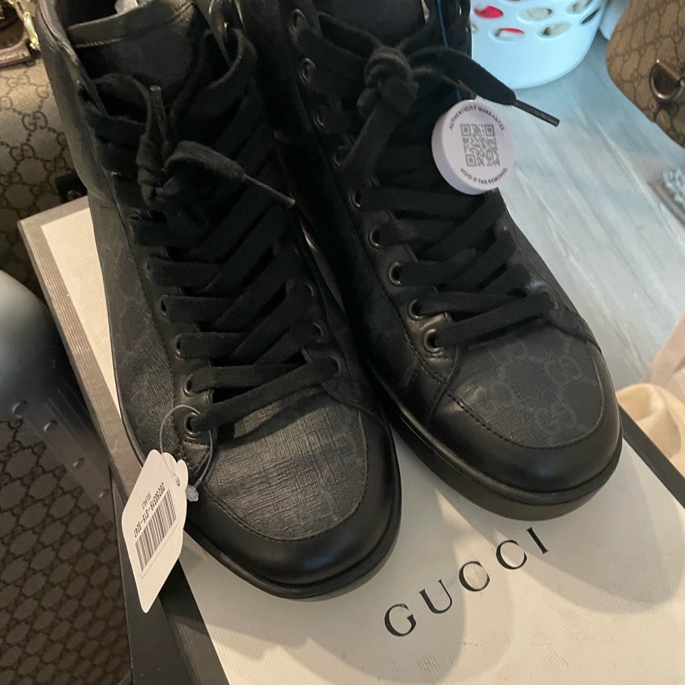 Gucci black High-Top Sneakers - Picture 2 of 11